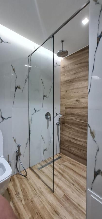Luxurious Apartament Apartment Sarande Exterior photo